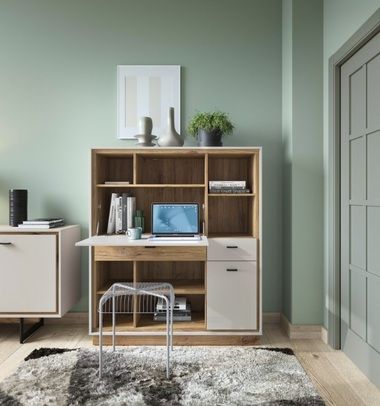 TYP RIVB02 REGAŁ 1D2S1K
Barek czy biurko?
oto rozwiązanie dla niezdecydowanych :)
Mebel, który świetnie sprawdzi się w salonie, ale również może posłużyć do stworzenia komfortowego miejsca do pracy w domu.